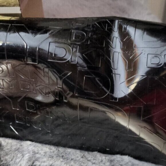 DKNY Black clutch purse Faux Patent Leather - Picture 5 of 5